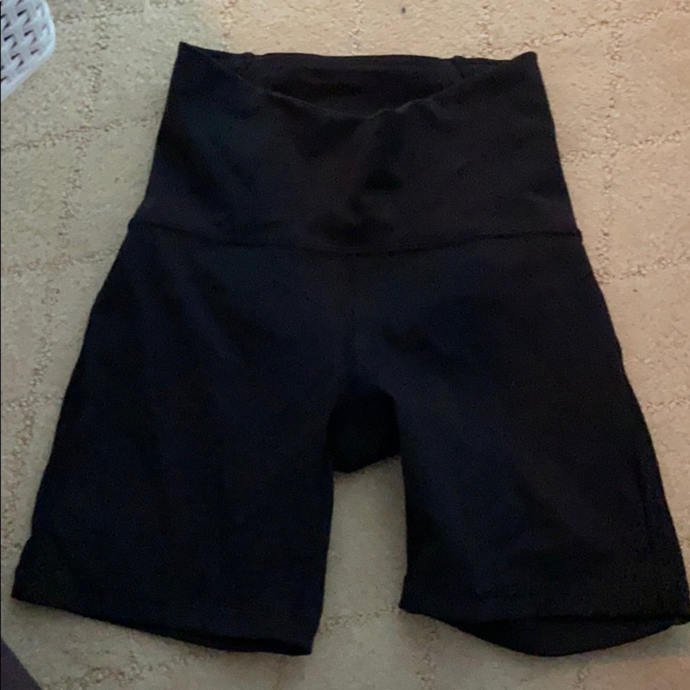Lulu lemon align biker shorts